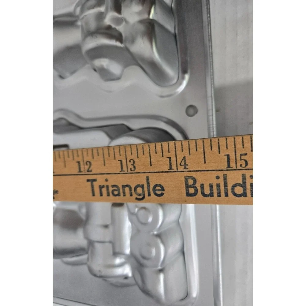 Vintage Wilton Style Train Cake Pan 6-Cavity Aluminum‎ Railroad Baking Mold